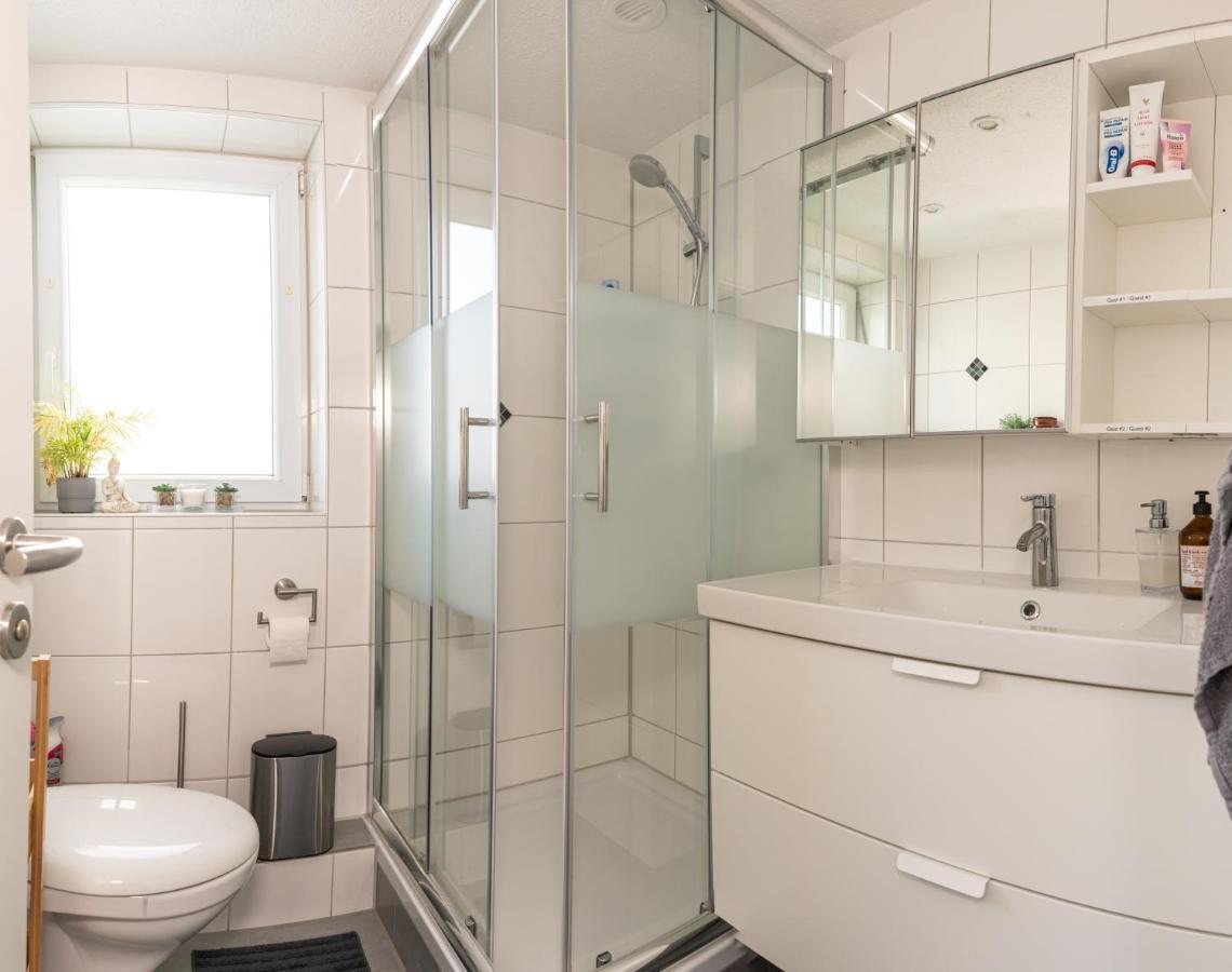 #1 Modernes Zimmer Mit Pool Und Garten เมมมิงเงน ภายนอก รูปภาพ